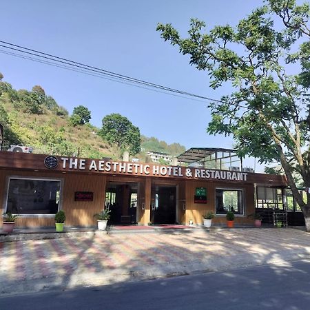 The Aesthetic Hotel & Restaurant Bhīm Tāl Buitenkant foto